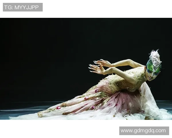 对话黄丽：回顾乒乓球生涯的辉煌与挑战与未来展望