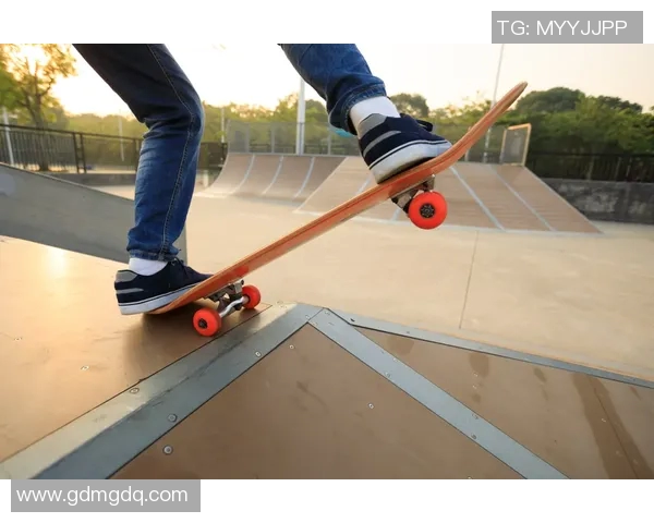 深圳滑板队的耐力挑战与成长之路探秘