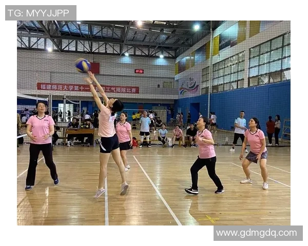 重庆排球队在全国排球速度排行榜中荣获第九名的佳绩引发关注 重庆排球队在全国排球速度排行榜中荣获第九名的佳绩引发关注