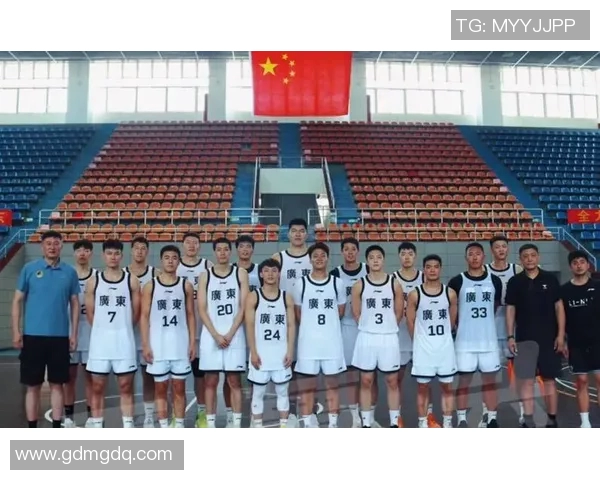 广州篮球队在全国速度排行榜中荣登第十名展现出强劲实力与潜力 广州篮球队在全国速度排行榜中荣登第十名展现出强劲实力与潜力