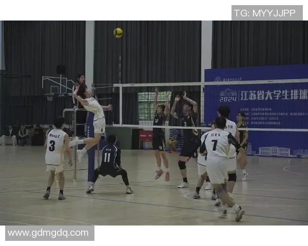 广州排球队在排球节奏排行榜中荣获第六名展现出强大实力与团队精神 广州排球队在排球节奏排行榜中荣获第六名展现出强大实力与团队精神